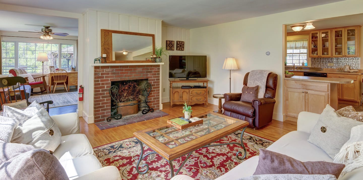 Bright sitting area with grid windows